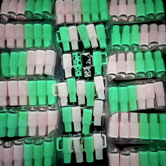 Wholesale Luminous Color Mini Tumbler Cup Keychains for Wrap